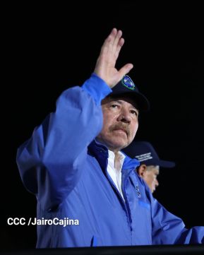 Desfile Policial “Unidad, Fuerza y Victorias” en la Avenida de Bolívar a Chávez