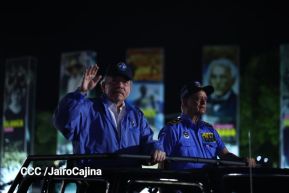Desfile Policial “Unidad, Fuerza y Victorias” en la Avenida de Bolívar a Chávez