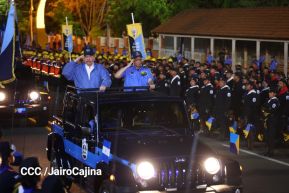 Desfile Policial “Unidad, Fuerza y Victorias” en la Avenida de Bolívar a Chávez