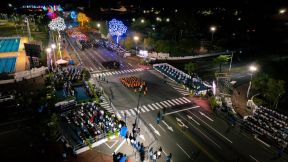 Desfile Policial “Unidad, Fuerza y Victorias” en la Avenida de Bolívar a Chávez