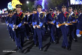 Desfile Policial “Unidad, Fuerza y Victorias” en la Avenida de Bolívar a Chávez