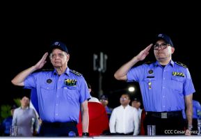 Desfile Policial “Unidad, Fuerza y Victorias” en la Avenida de Bolívar a Chávez