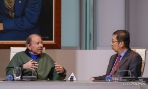 Copresidentes de Nicaragua despiden al Embajador de la República Popular China, Compañero Chen Xi