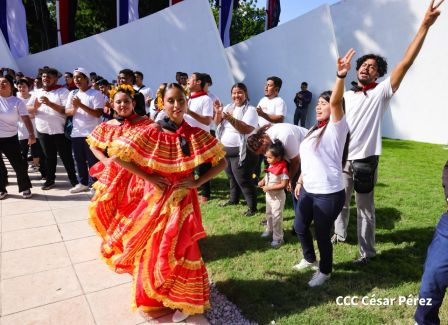 Conmemoración al Comandante Carlos Fonseca reúne a Juventud Sandinista y servidores públicos