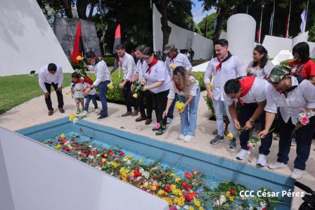 Conmemoración al Comandante Carlos Fonseca reúne a Juventud Sandinista y servidores públicos
