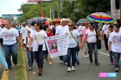 Familias nicaragüenses participan en Caminata por la Unidad y los Valores Familiares