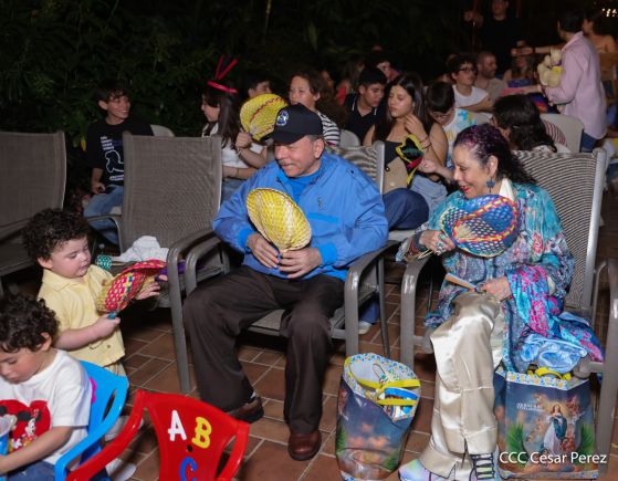 Copresidentes de Nicaragua, comandante Daniel Ortega y Compañera Rosario Murillo celebran la Purísima 