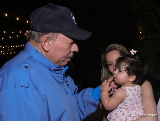 Copresidentes de Nicaragua, comandante Daniel Ortega y Compañera Rosario Murillo celebran la Purísima 