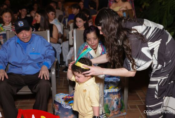 Copresidentes de Nicaragua, comandante Daniel Ortega y Compañera Rosario Murillo celebran la Purísima 