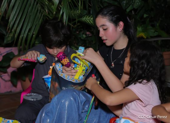 Copresidentes de Nicaragua, comandante Daniel Ortega y Compañera Rosario Murillo celebran la Purísima 