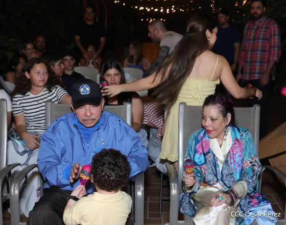 Copresidentes de Nicaragua, comandante Daniel Ortega y Compañera Rosario Murillo celebran la Purísima 