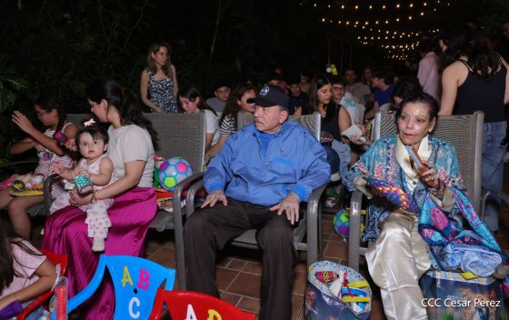 Copresidentes de Nicaragua, comandante Daniel Ortega y Compañera Rosario Murillo celebran la Purísima 