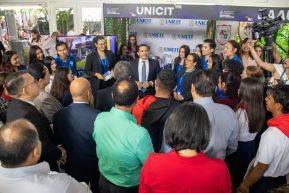 Feria Nacional de Becas Universitarias 2026