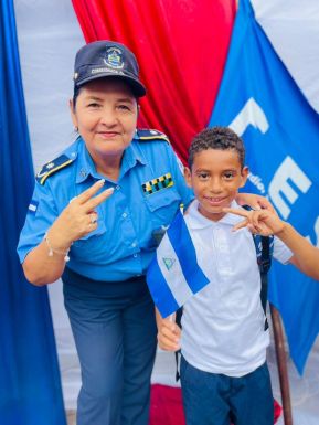 ¡Más y Más Victorias! Estudiantes de Nicaragua inician ciclo escolar 2026