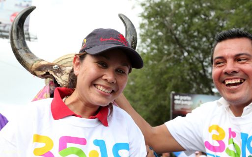 Juventud camina en Amor, Paz y Vida hacia Nuevos Tiempos