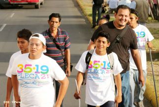 Juventud camina en Amor, Paz y Vida hacia Nuevos Tiempos