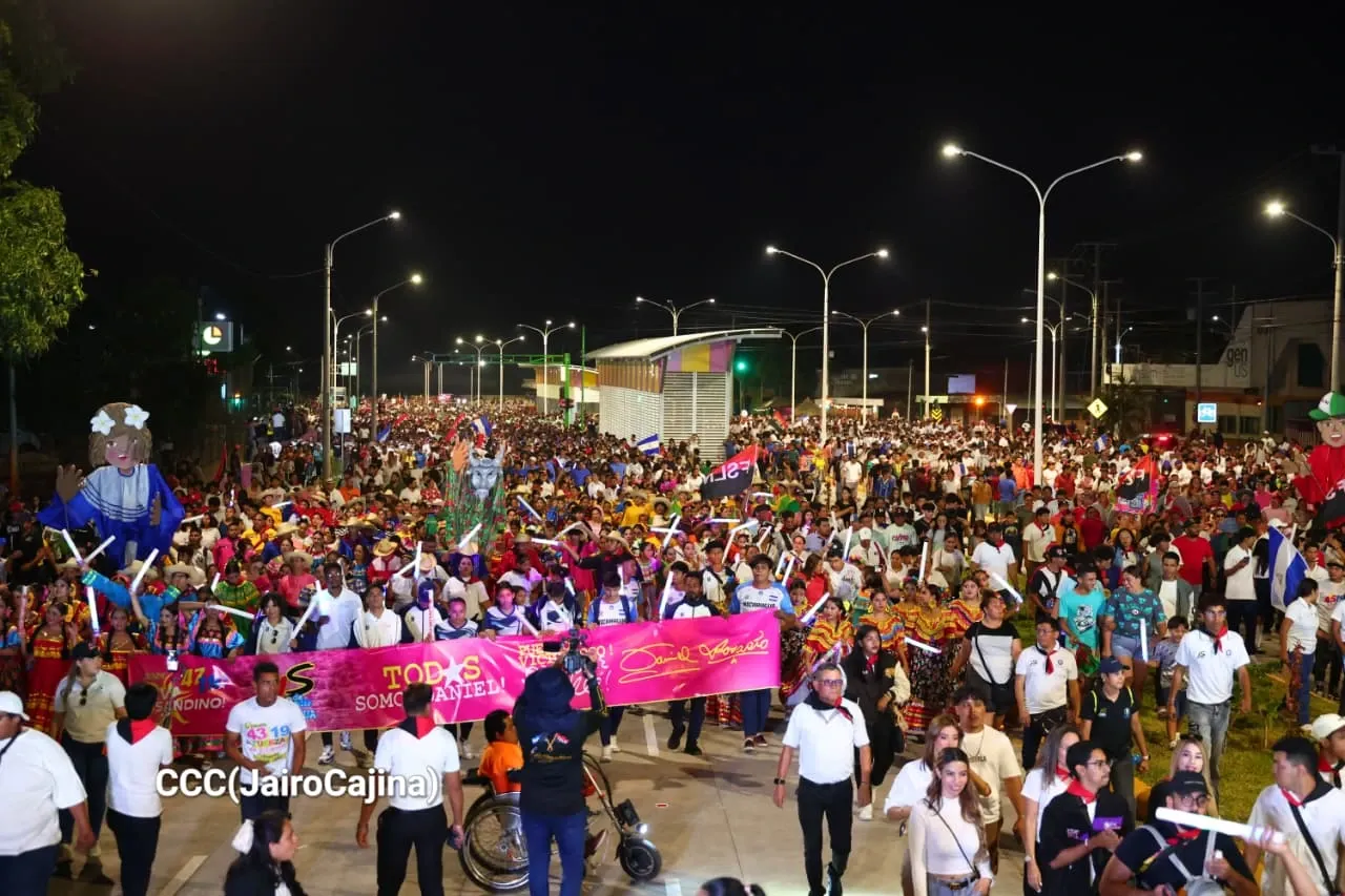 Entrega del Tramo Cuatro de la Pista Héroes de la Insurrección
