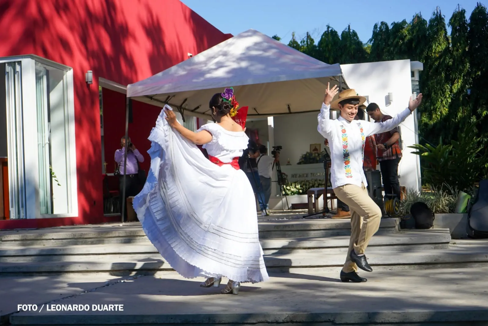 Universidades reciben a estudiantes de nuevo ingreso