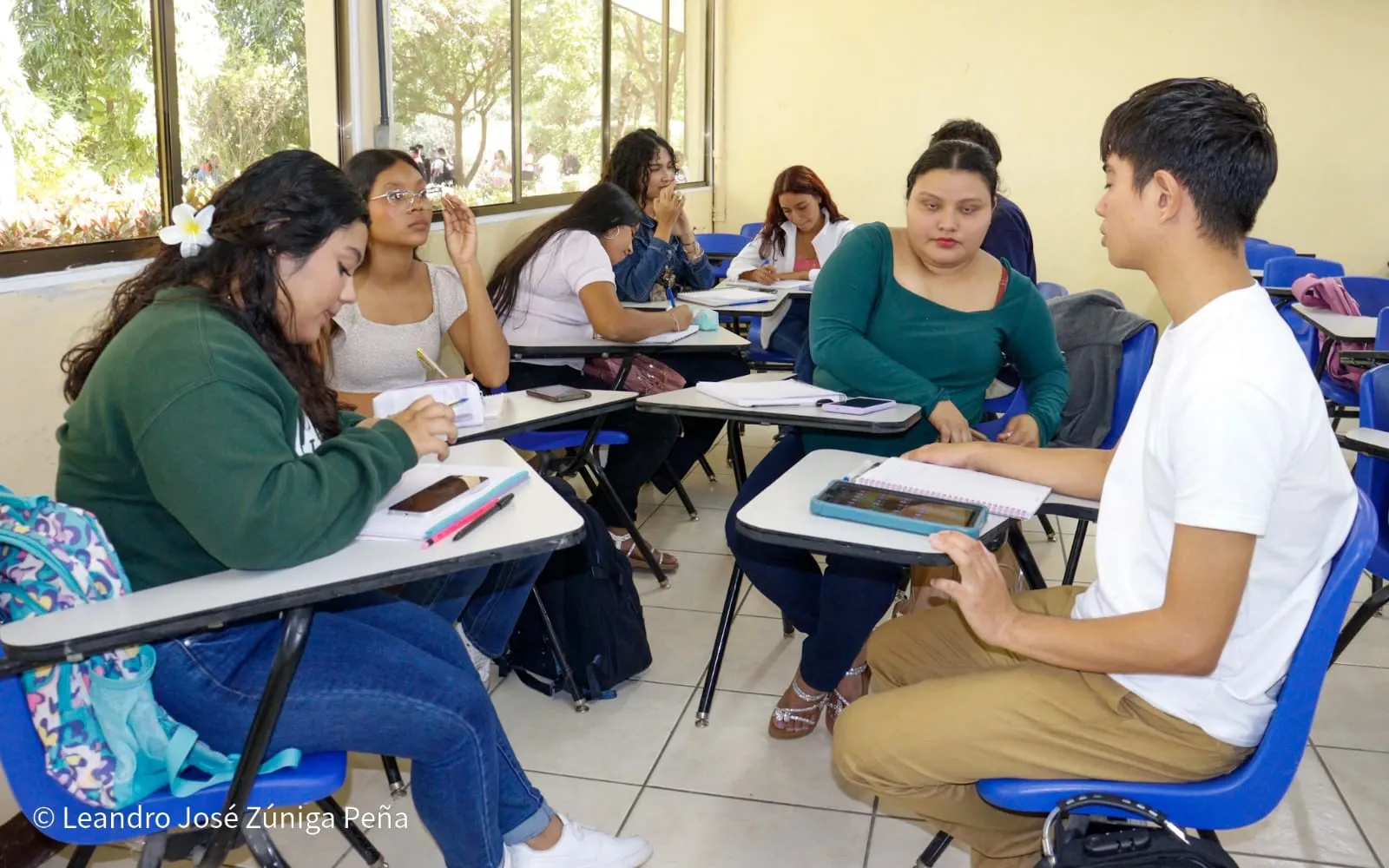 Universidades reciben a estudiantes de nuevo ingreso