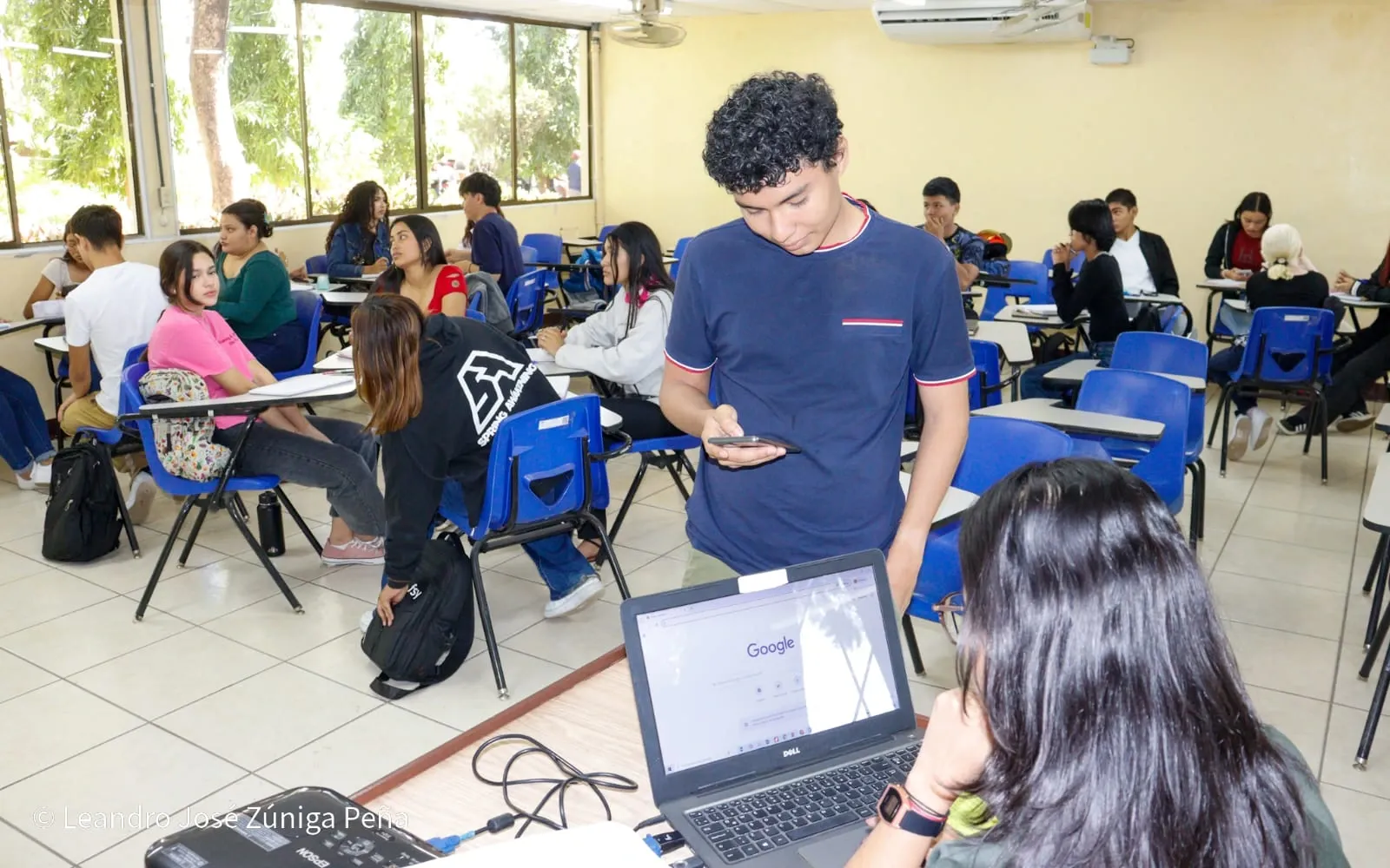 Universidades reciben a estudiantes de nuevo ingreso