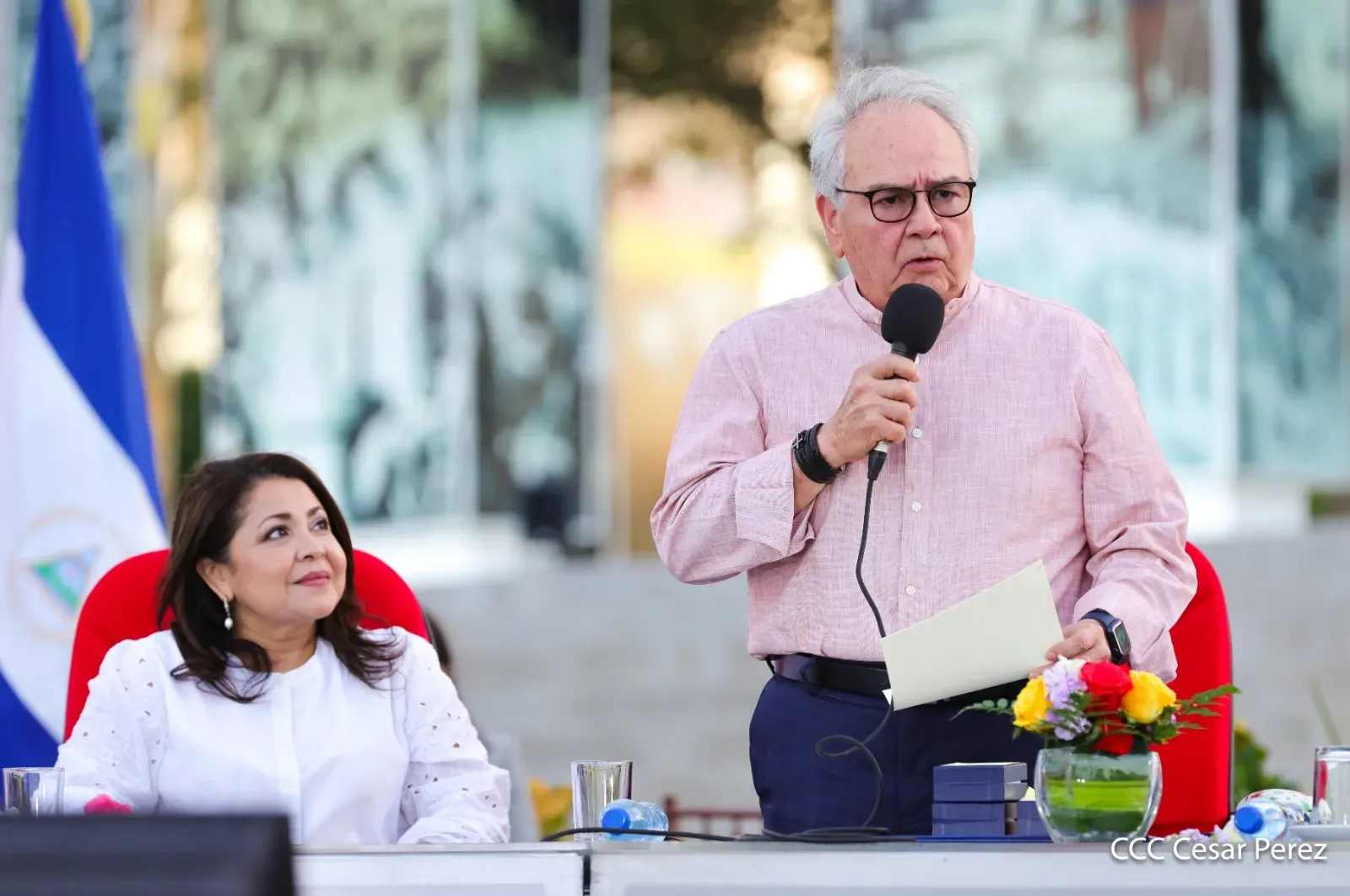 Entrega de primera Medalla de Reconciliación y Paz Cardenal Miguel Obando