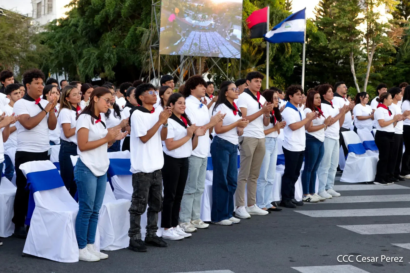Entrega de primera Medalla de Reconciliación y Paz Cardenal Miguel Obando