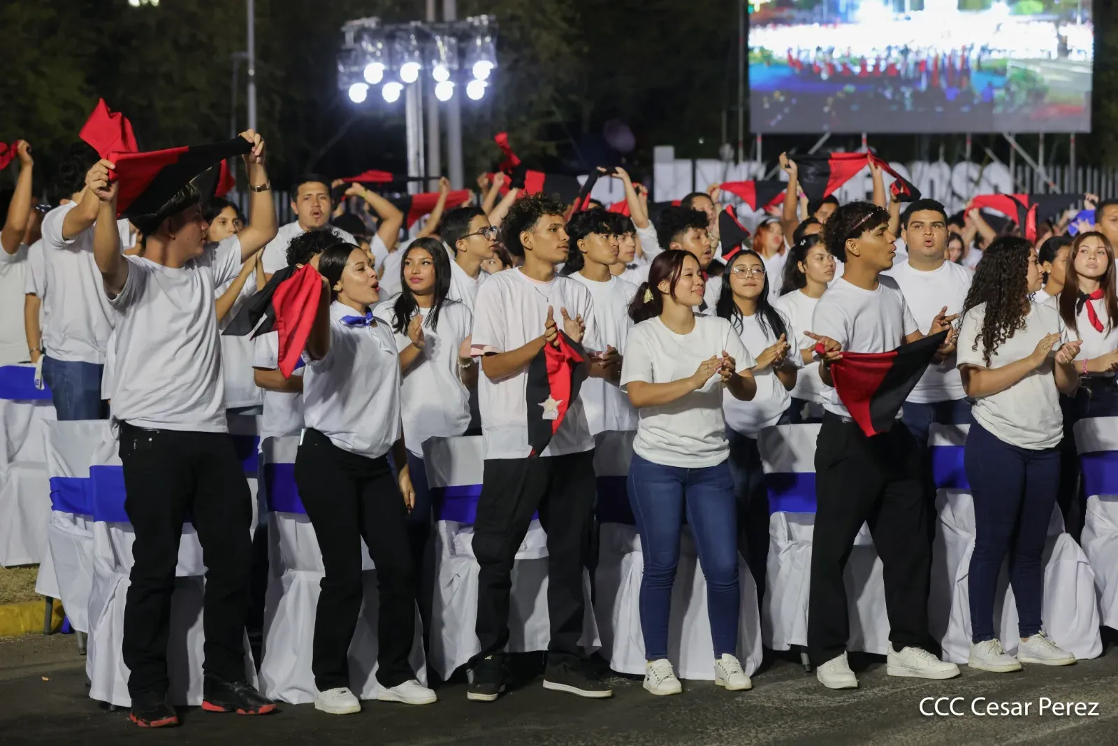 Entrega de primera Medalla de Reconciliación y Paz Cardenal Miguel Obando