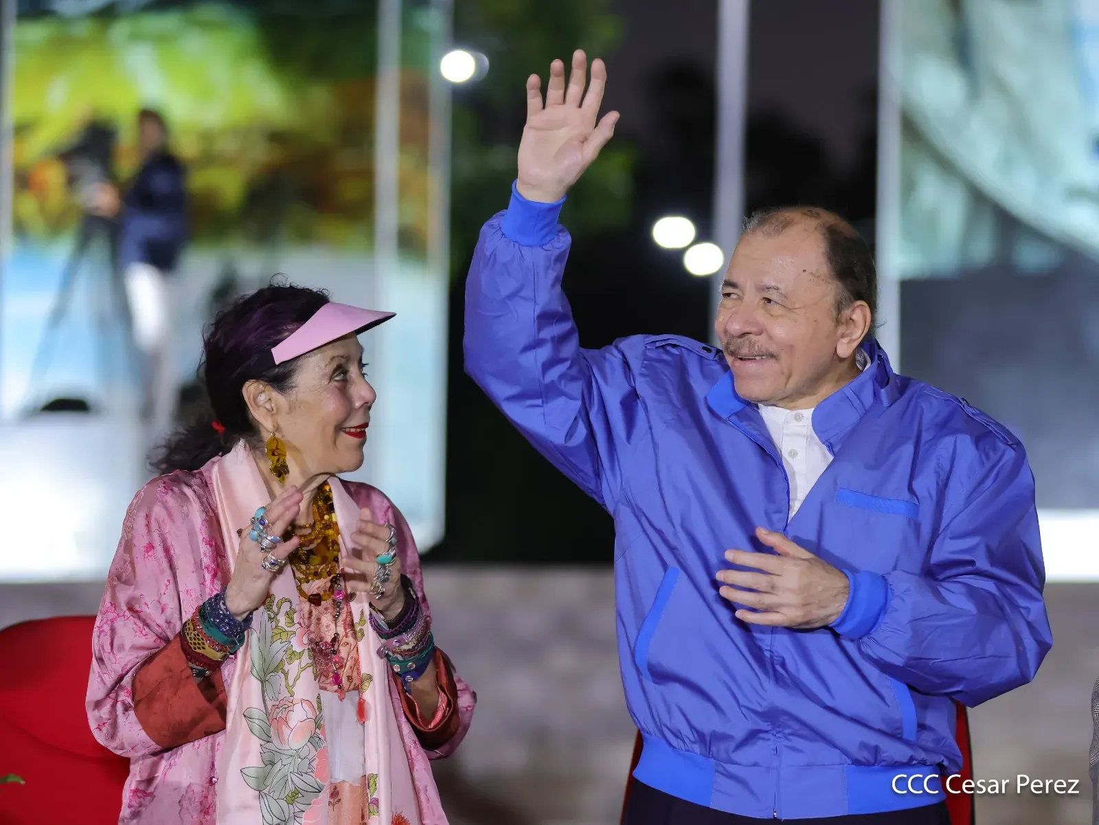 Entrega de primera Medalla de Reconciliación y Paz Cardenal Miguel Obando