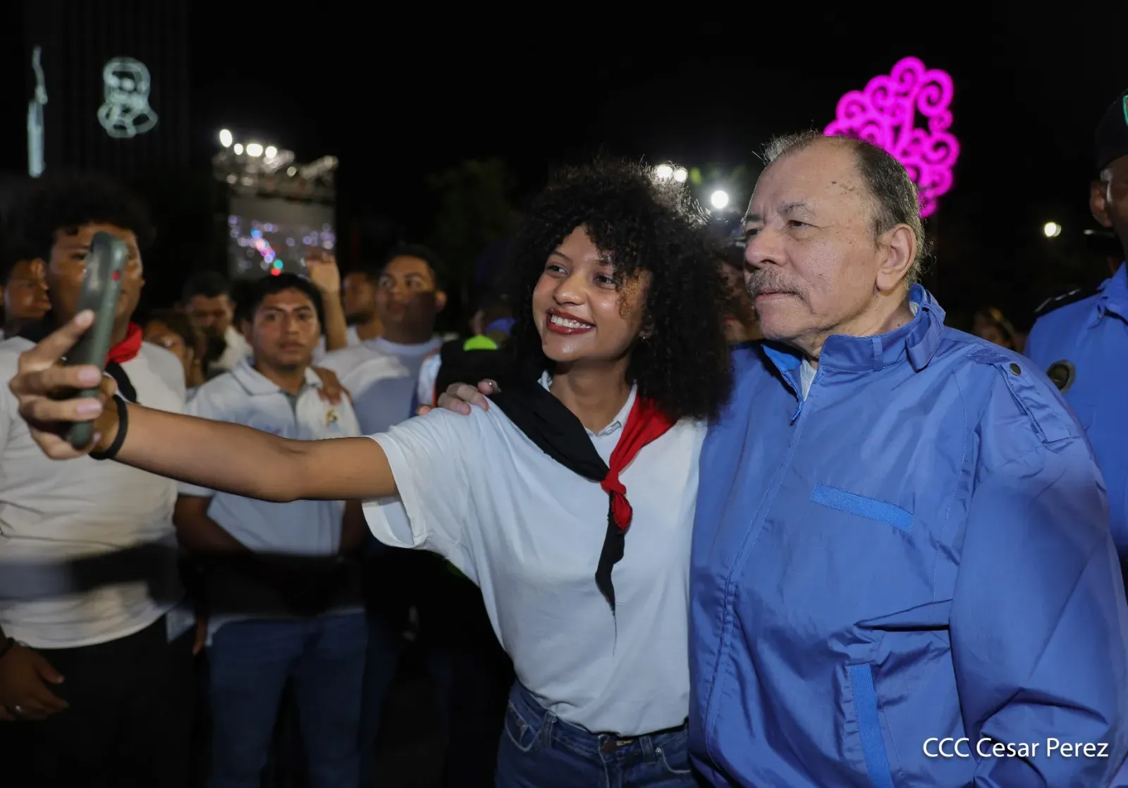 Entrega de primera Medalla de Reconciliación y Paz Cardenal Miguel Obando