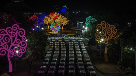 Cooperativas de Nicaragua reciben nuevas unidades de autobuses y microbuses de China