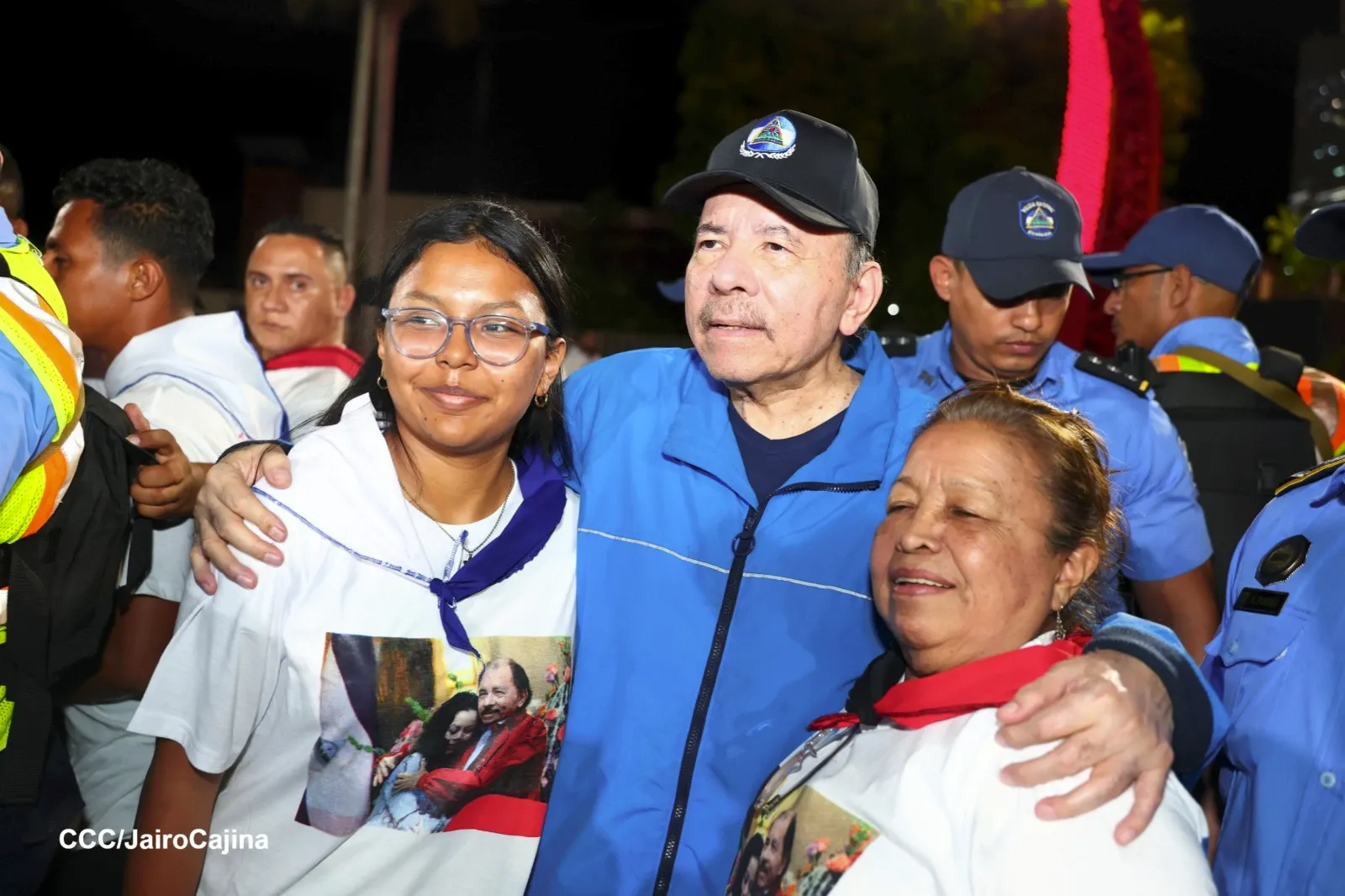 Cooperativas de Nicaragua reciben nuevas unidades de autobuses y microbuses de China