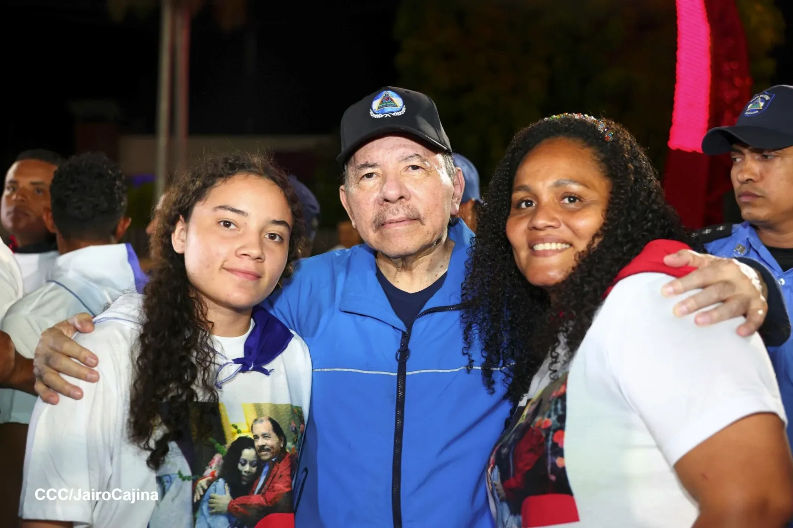 Cooperativas de Nicaragua reciben nuevas unidades de autobuses y microbuses de China