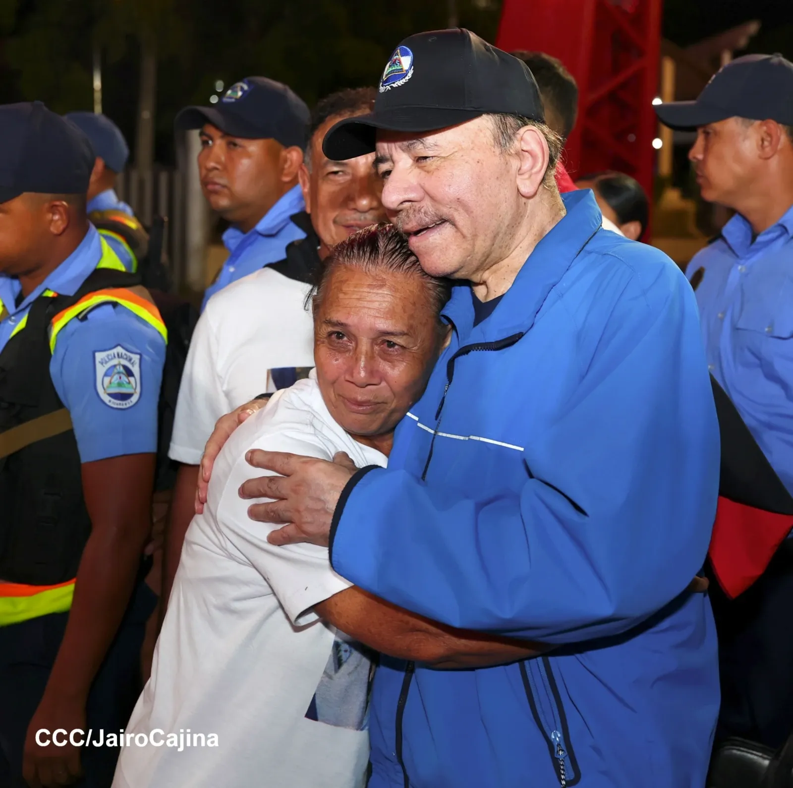 Cooperativas de Nicaragua reciben nuevas unidades de autobuses y microbuses de China