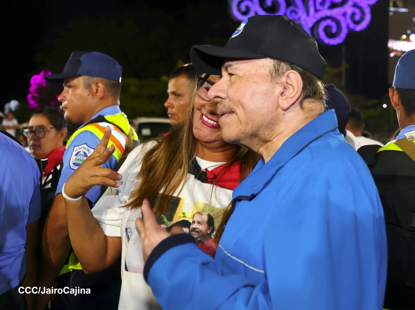 Cooperativas de Nicaragua reciben nuevas unidades de autobuses y microbuses de China