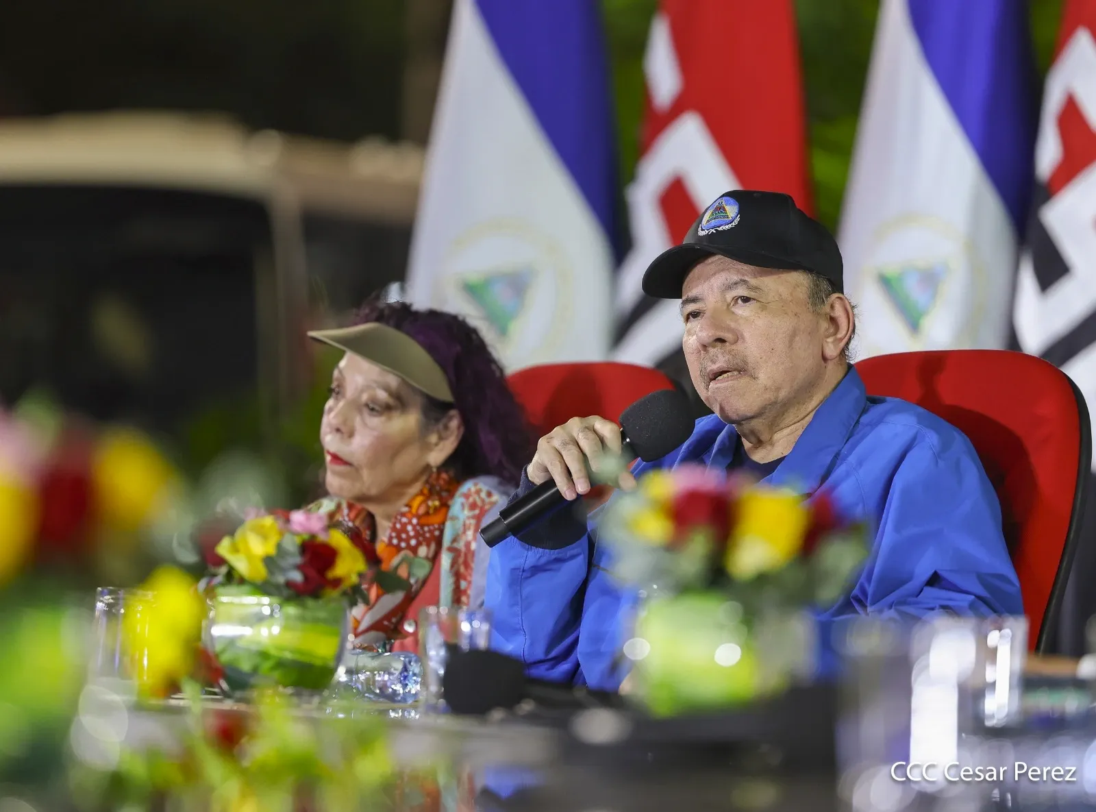 Cooperativas de Nicaragua reciben nuevas unidades de autobuses y microbuses de China