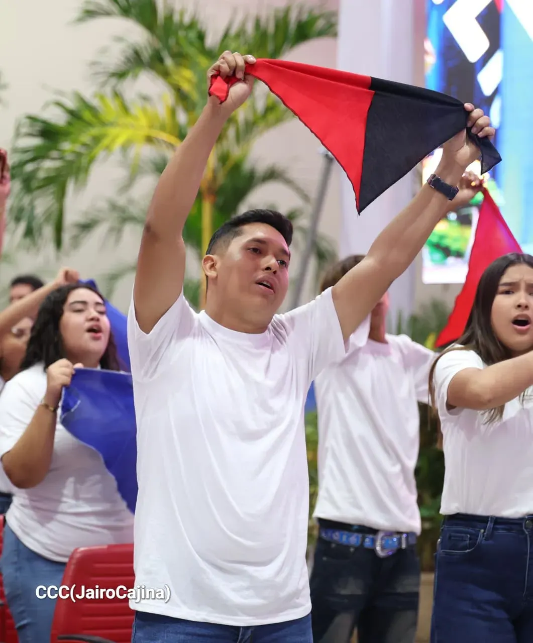 Entrega del Hospital Sandino Nuevo Amanecer en saludo al General de Hombres y Mujeres Libres