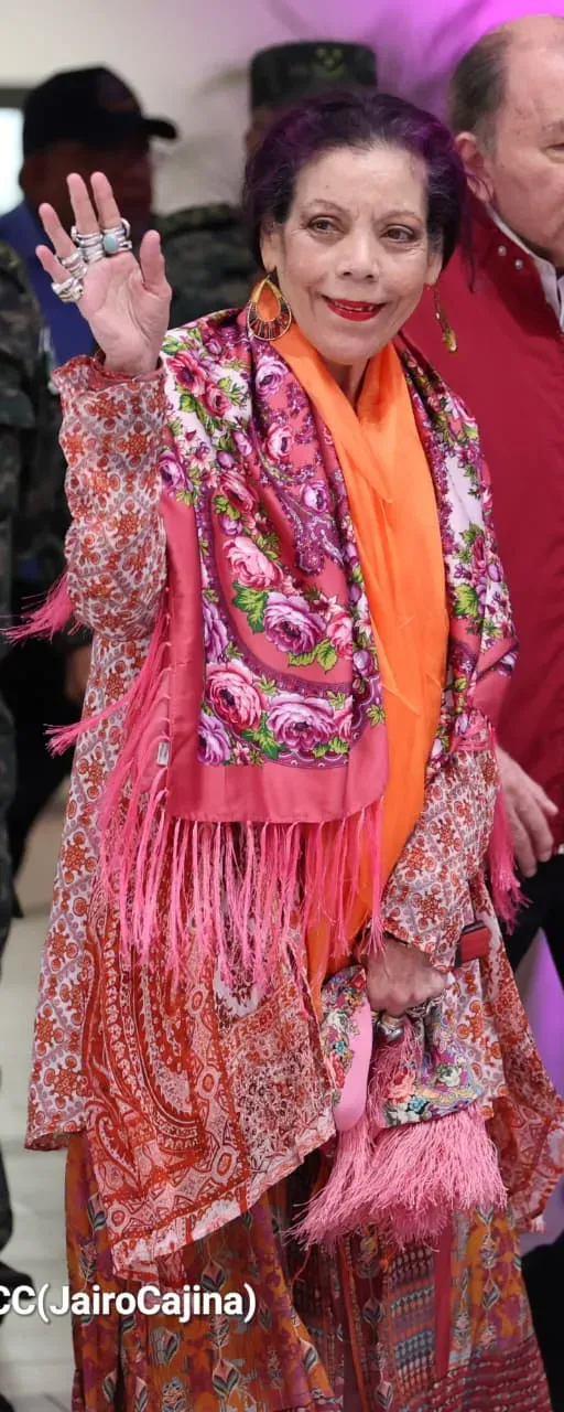 Entrega del Hospital Sandino Nuevo Amanecer en saludo al General de Hombres y Mujeres Libres