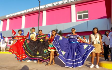 Entrega del Hospital Sandino Nuevo Amanecer en saludo al General de Hombres y Mujeres Libres