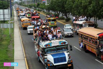 Caravanas de todo el país llegan a Managua para celebración del 35/19
