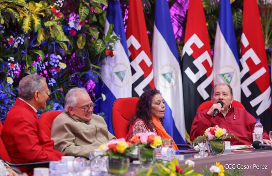 Entrega del Hospital Sandino Nuevo Amanecer en saludo al General de Hombres y Mujeres Libres