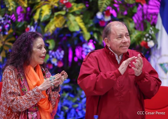 Entrega del Hospital Sandino Nuevo Amanecer en saludo al General de Hombres y Mujeres Libres