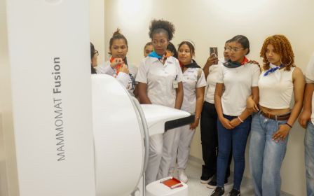 Entrega del Hospital Sandino Nuevo Amanecer en saludo al General de Hombres y Mujeres Libres