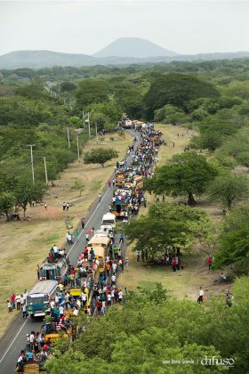 Imágenes aéreas de caravanas entrando a Managua para celebrar el 35/19