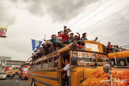 Caravanas de todo el país llegan a Managua para celebración del 35/19
