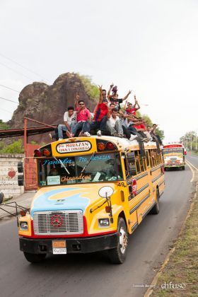 Caravanas de todo el país llegan a Managua para celebración del 35/19