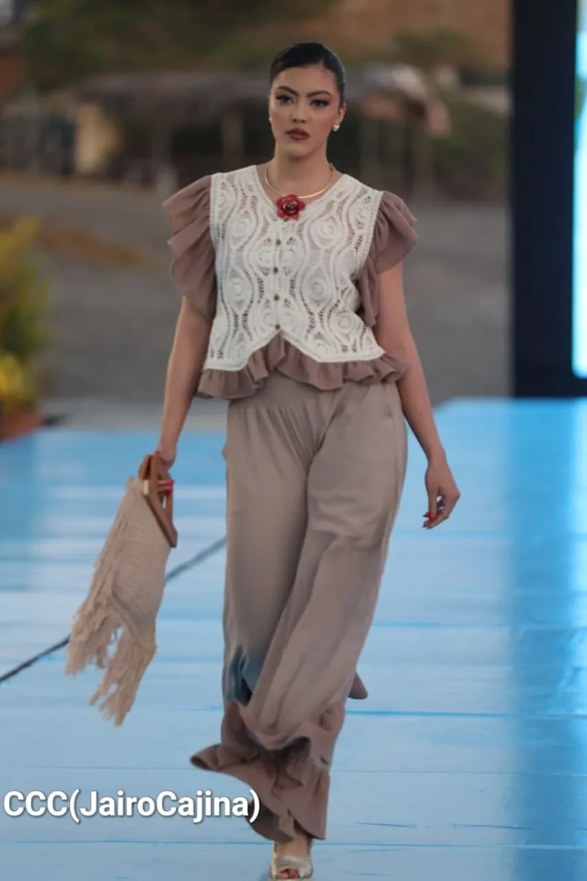 Pasarela de Nicaragua Diseña en Las Peñitas, León