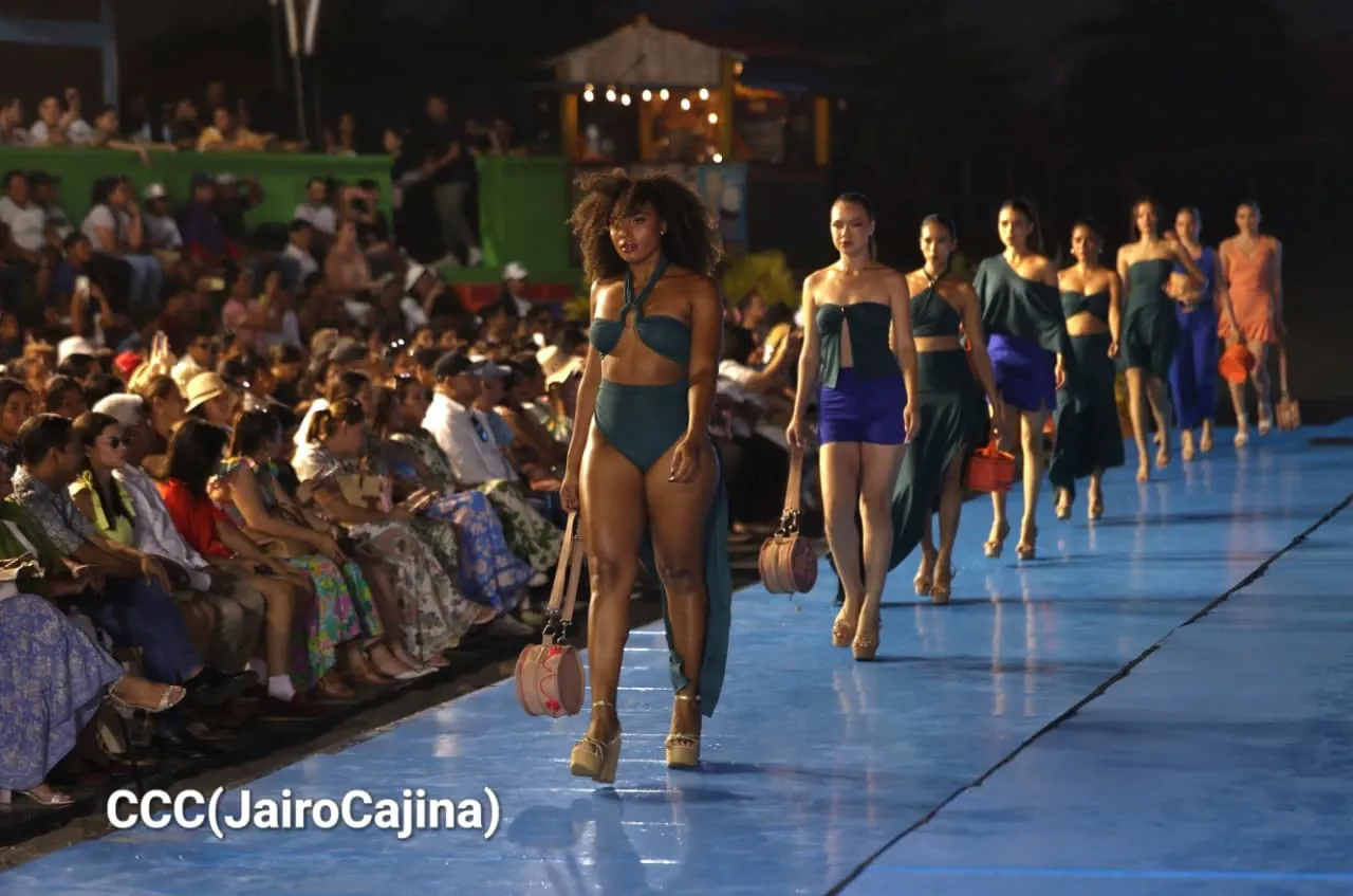 Pasarela de Nicaragua Diseña en Las Peñitas, León