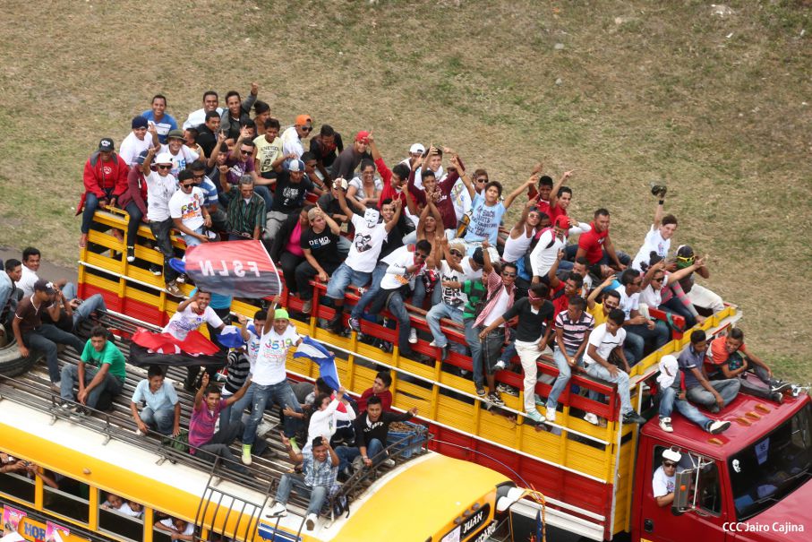 Caravanas de todo el país llegan a Managua para celebración del 35/19