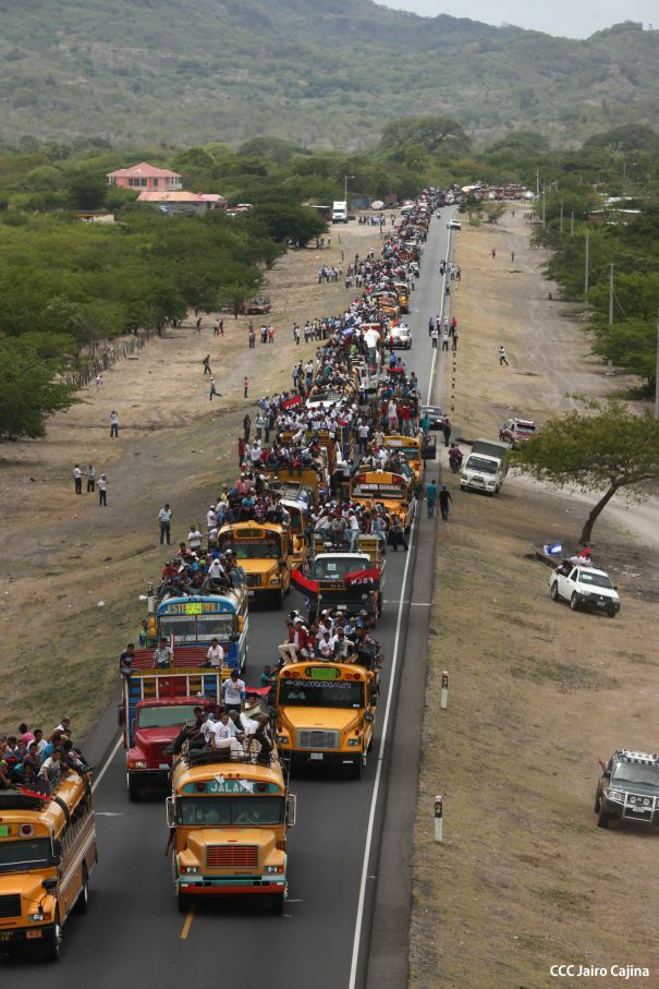 Caravanas de todo el país llegan a Managua para celebración del 35/19