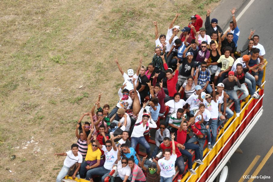 Caravanas de todo el país llegan a Managua para celebración del 35/19